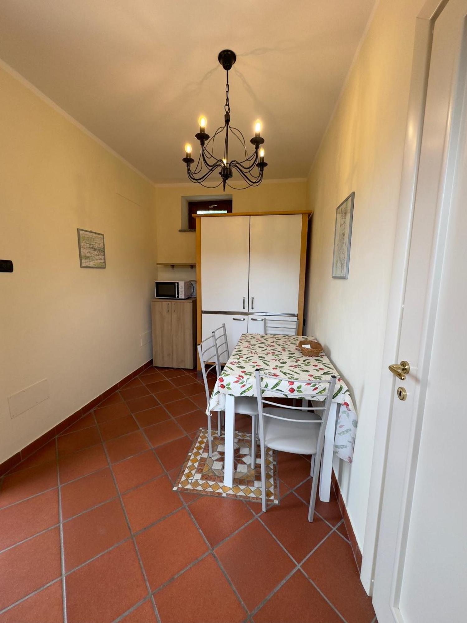Locanda Osteria La Milonga Agliano Terme Exteriér fotografie