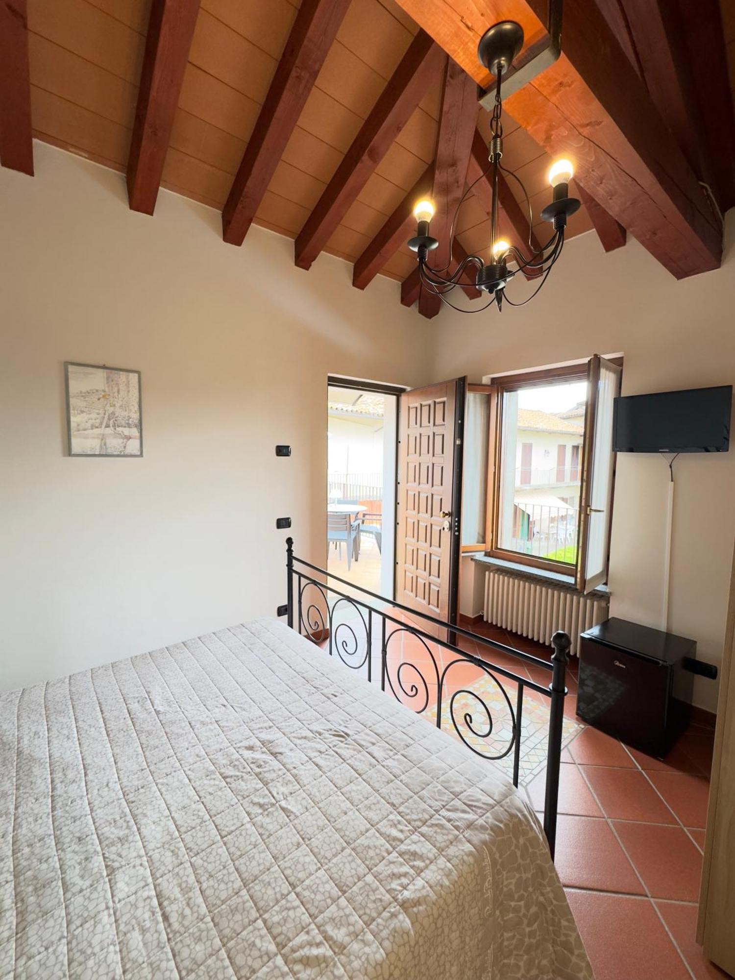 Locanda Osteria La Milonga Agliano Terme Exteriér fotografie